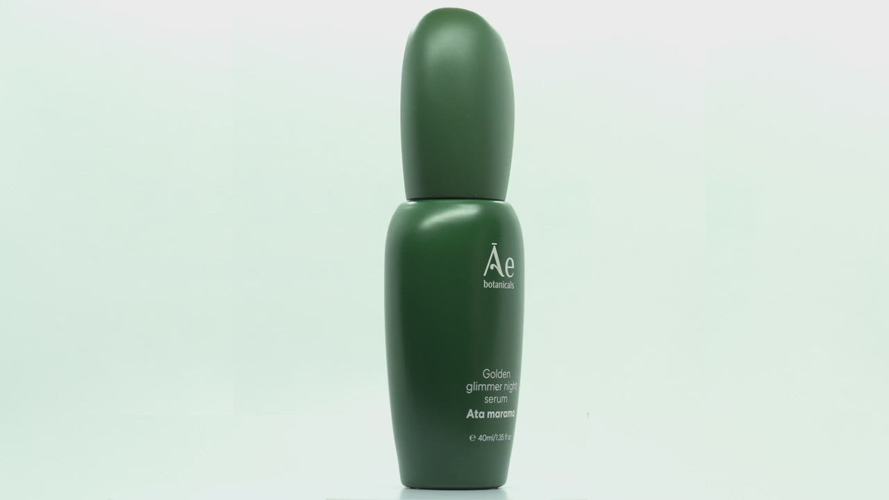 Load video: 360 video shot of our glass packaging